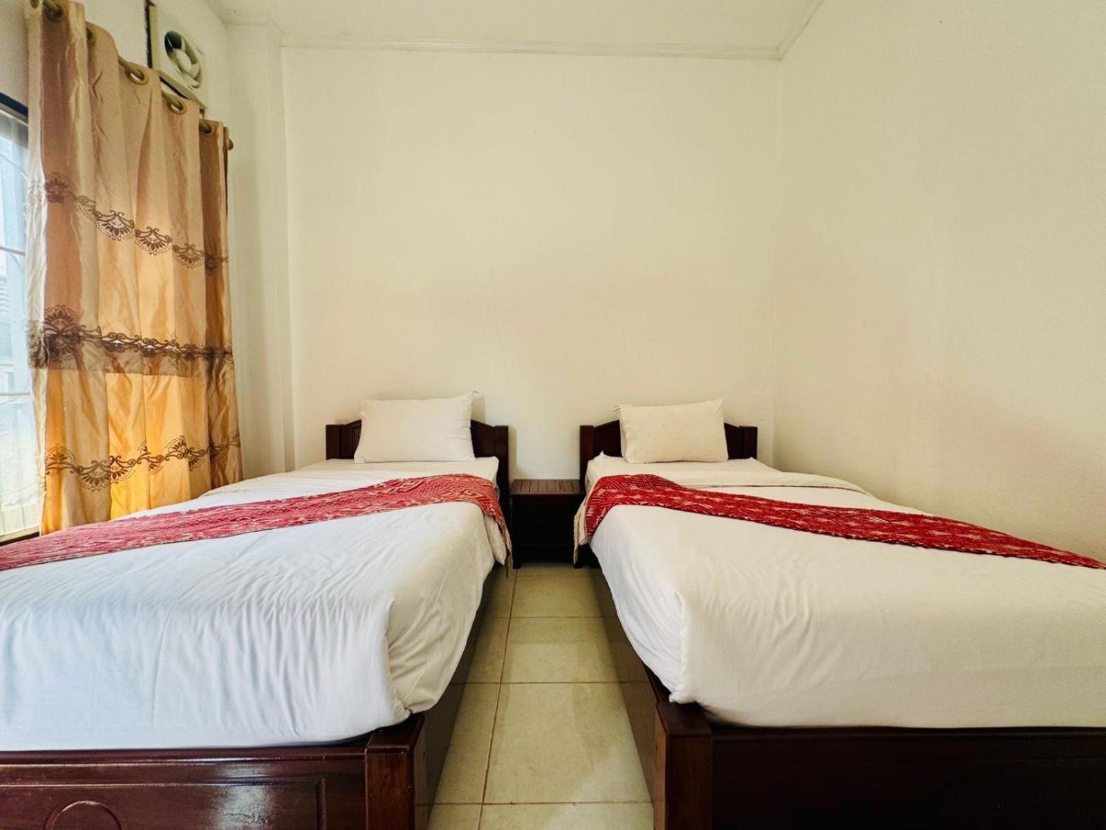 A P S Moutain View Hotel Vang Vieng Dış mekan fotoğraf